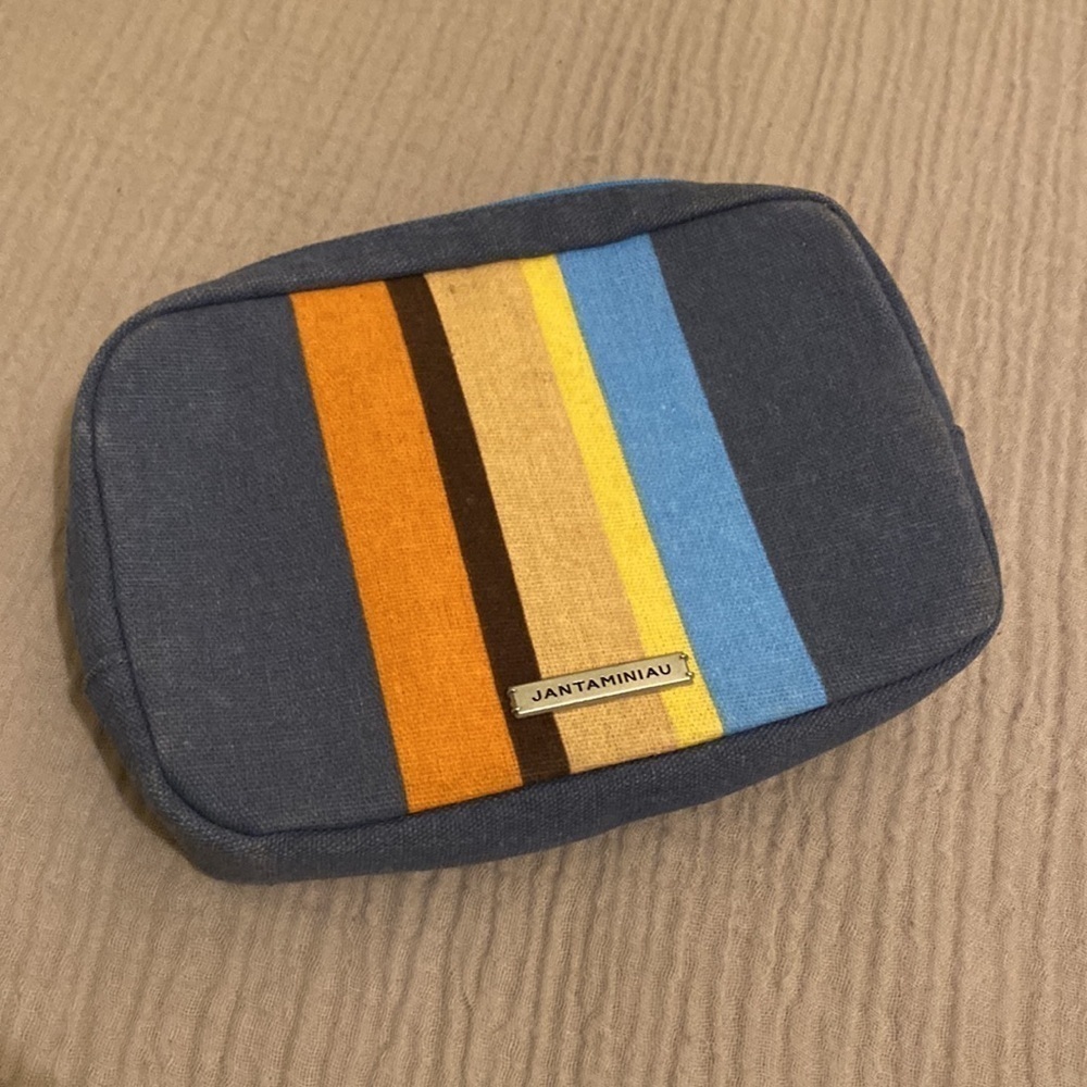 JANTAMINIAU KLM COSMETICS BAG / POUCH .